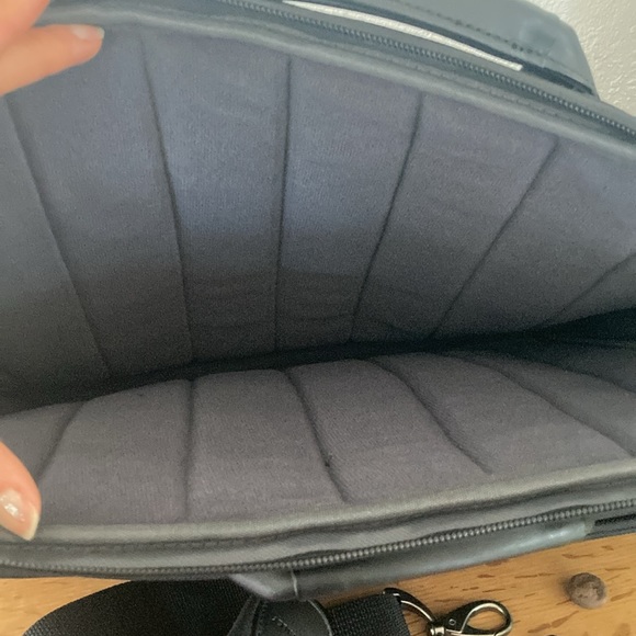 Briggs and Riley Briefcase - Picture 6 of 10